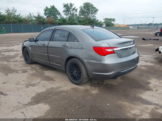 Aukcja sprzedaży 2013 Chrysler 200 Touring, vin: 1C3CCBBG2DN703557, numer aukcji: 45804724