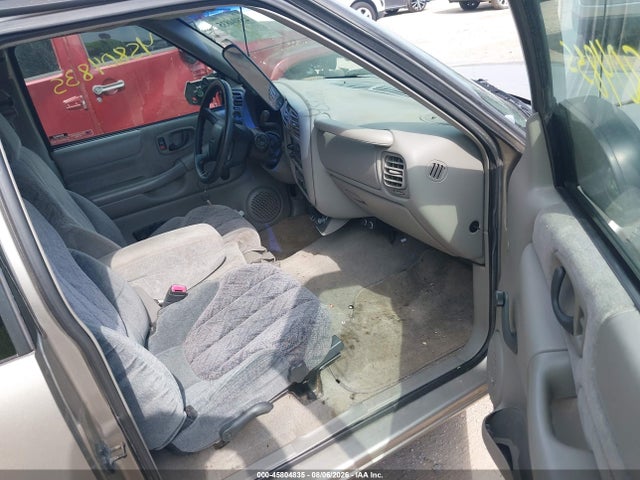 45804835 :رقم المزاد ، 1GTCS194XX8531382 vin ، 1999 Gmc Sonoma Sls مزاد بيع