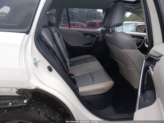 Продажа на аукционе авто 2022 Toyota Rav4 Hybrid Xle Premium, vin: JTMB6RFV9ND535200, номер лота: 45804841