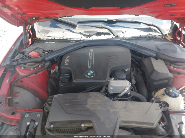 45804979 :رقم المزاد ، WBA3B1C55FK140205 vin ، 2015 Bmw 320i مزاد بيع