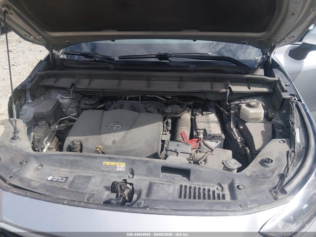 Продажа на аукционе авто 2022 Toyota Highlander Xle, vin: 5TDGZRBHXNS575402, номер лота: 45804980