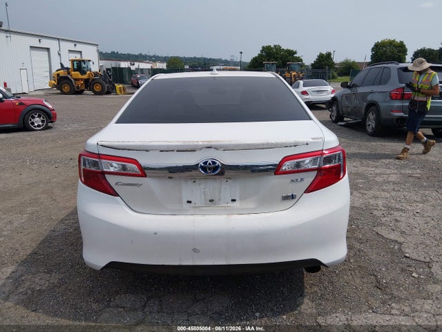 2014 Toyota Camry Hybrid Xle მანქანა იყიდება აუქციონზე, vin: 4T1BD1FK1EU105735, აუქციონის ნომერი: 45805004