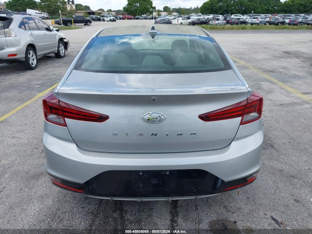 Продаж на аукціоні авто 2020 Hyundai Elantra Sel, vin: 5NPD84LF8LH566867, номер лоту: 45805005
