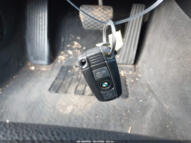 45805052 :رقم المزاد ، WBAPK53529A645038 vin ، 2009 Bmw 328i Xdrive مزاد بيع