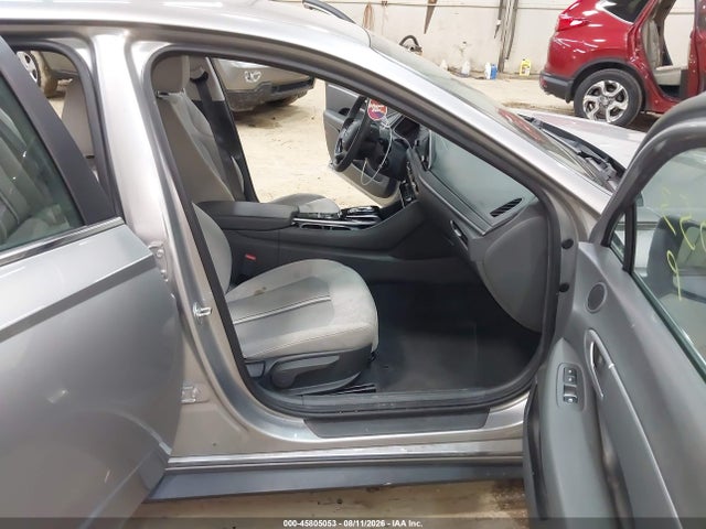 45805053 :رقم المزاد ، 5NPEG4JA6MH128879 vin ، 2021 Hyundai Sonata Se مزاد بيع
