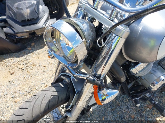 45805066 :رقم المزاد ، JH2RC50496M204495 vin ، 2006 Honda Vt750 Ca مزاد بيع
