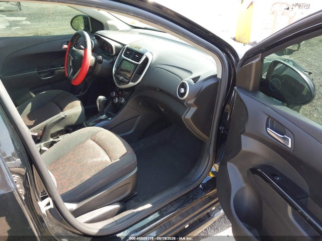 2018 Chevrolet Sonic Lt Auto მანქანა იყიდება აუქციონზე, vin: 1G1JD6SB9J4120070, აუქციონის ნომერი: 45805119