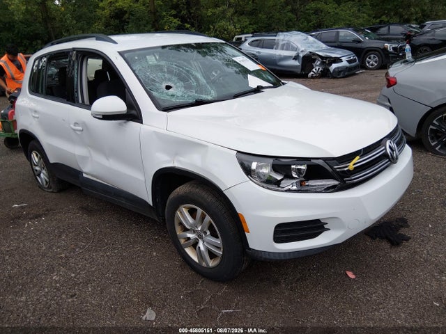 Auction sale of the 2015 Volkswagen Tiguan S, vin: WVGBV7AX9FW560258, lot number: 45805151