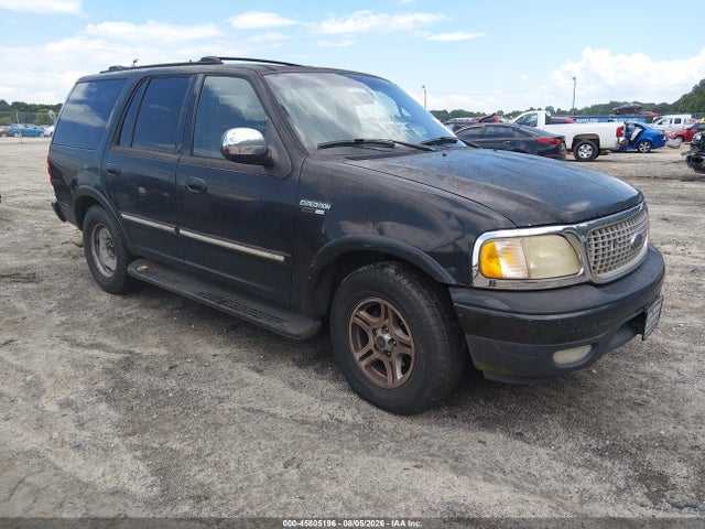 Продажа на аукционе авто 2001 Ford Expedition Xlt, vin: 1FMRU15L61LB17890, номер лота: 45805196