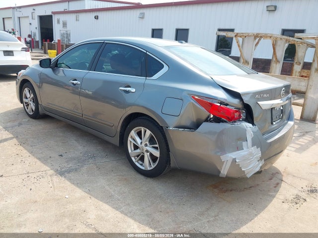 2015 Nissan Altima 2.5 Sv მანქანა იყიდება აუქციონზე, vin: 1N4AL3AP1FC572118, აუქციონის ნომერი: 45805219