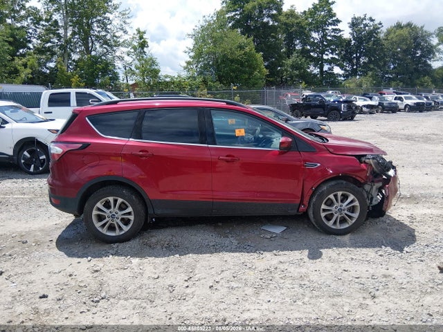 Продажа на аукционе авто 2017 Ford Escape Se, vin: 1FMCU9G92HUE32941, номер лота: 45805223