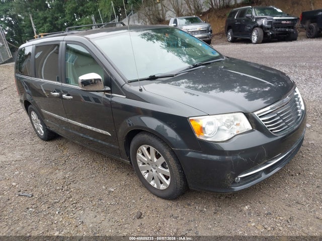 45805233 :رقم المزاد ، 2A4RR8DG0BR760158 vin ، 2011 Chrysler Town & Country Touring-l مزاد بيع