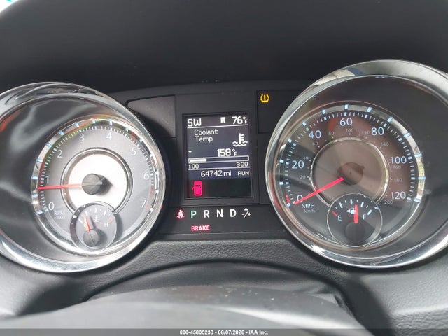 45805233 :رقم المزاد ، 2A4RR8DG0BR760158 vin ، 2011 Chrysler Town & Country Touring-l مزاد بيع