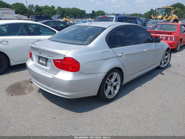 45805243 :رقم المزاد ، WBAPK5G54BNN30093 vin ، 2011 Bmw 328i Xdrive مزاد بيع