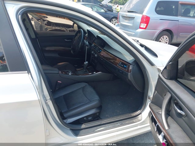 45805243 :رقم المزاد ، WBAPK5G54BNN30093 vin ، 2011 Bmw 328i Xdrive مزاد بيع