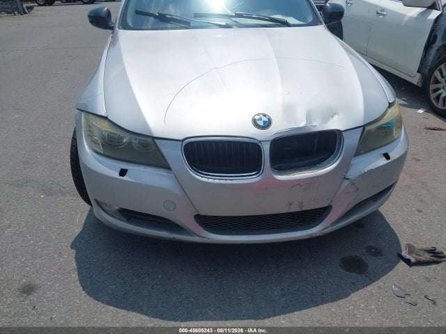 45805243 :رقم المزاد ، WBAPK5G54BNN30093 vin ، 2011 Bmw 328i Xdrive مزاد بيع