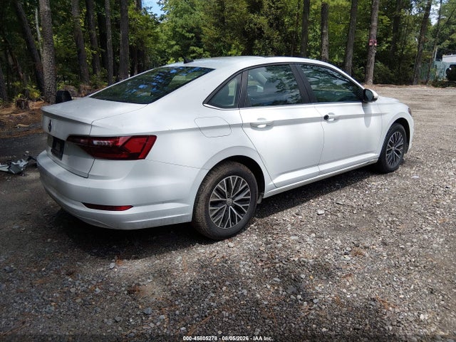 45805278 :رقم المزاد ، 3VWC57BU7MM017305 vin ، 2021 Volkswagen Jetta 1.4t R-line/1.4t Se/s مزاد بيع