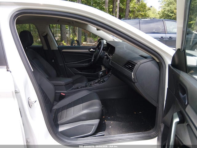 45805278 :رقم المزاد ، 3VWC57BU7MM017305 vin ، 2021 Volkswagen Jetta 1.4t R-line/1.4t Se/s مزاد بيع