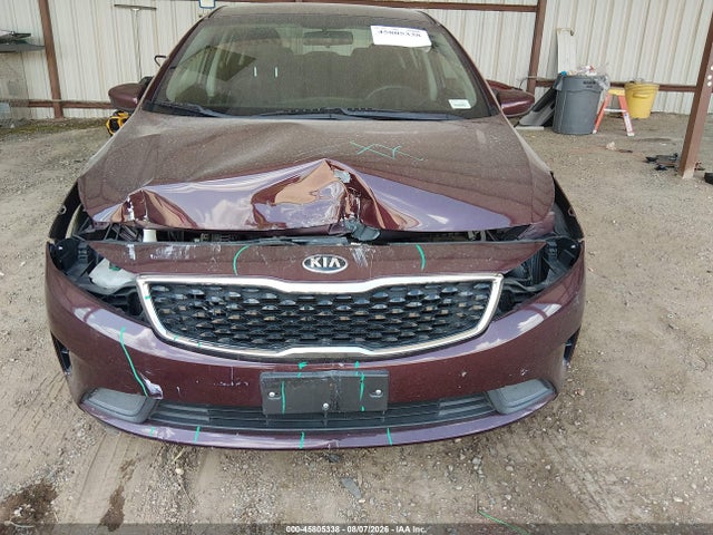 2018 Kia Forte Lx მანქანა იყიდება აუქციონზე, vin: 3KPFK4A75JE260409, აუქციონის ნომერი: 45805338
