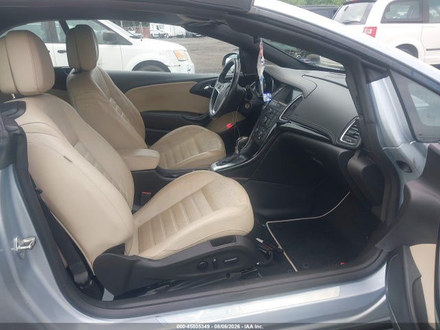 Продажа на аукционе авто 2017 Buick Cascada Premium, vin: W04WH3N58HG043331, номер лота: 45805349