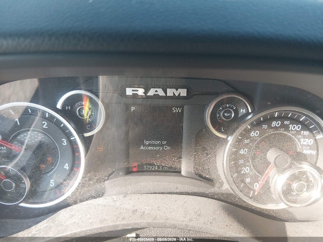 Продажа на аукционе авто 2024 Ram 2500 Big Horn  4x4 6'4 Box, vin: 3C6UR5DL7RG270111, номер лота: 45805409
