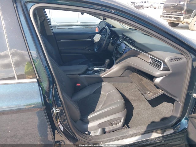 Продажа на аукционе авто 2018 Toyota Camry Xse, vin: 4T1B61HK6JU650203, номер лота: 45805439