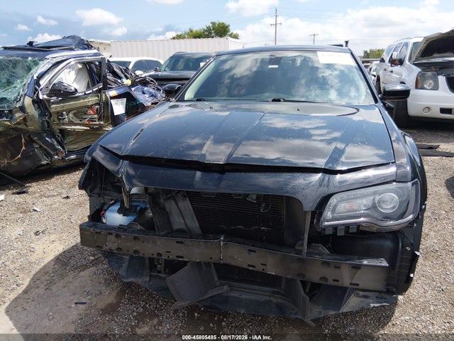 Auction sale of the 2022 Chrysler 300 Touring, vin: 2C3CCAAG5NH268409, lot number: 45805485