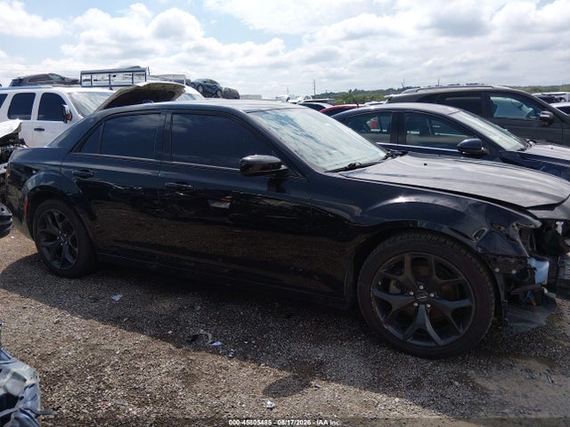 Auction sale of the 2022 Chrysler 300 Touring, vin: 2C3CCAAG5NH268409, lot number: 45805485
