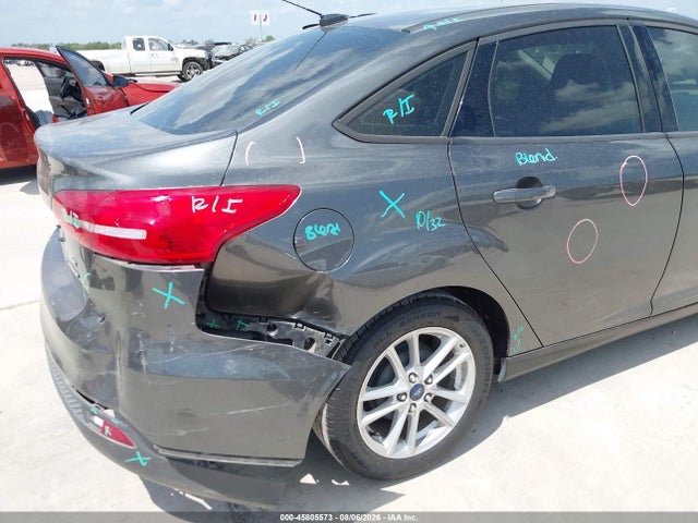 1FADP3F27FL243745 Ford FOCUS SE