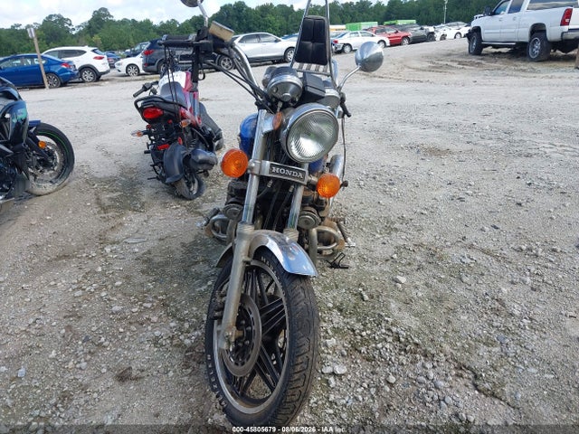 1982 Honda Cb900 C მანქანა იყიდება აუქციონზე, vin: 1HFSC040XCA212418, აუქციონის ნომერი: 45805679