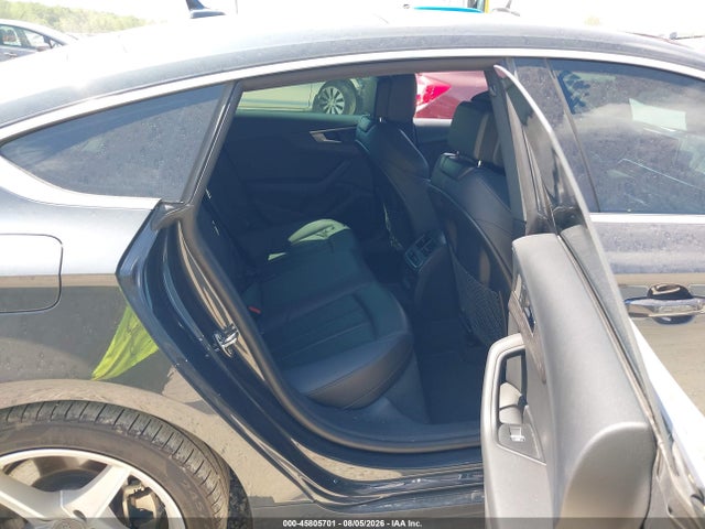 Продажа на аукционе авто 2018 Audi A5 2.0t Premium, vin: WAUDNCF55JA034418, номер лота: 45805701