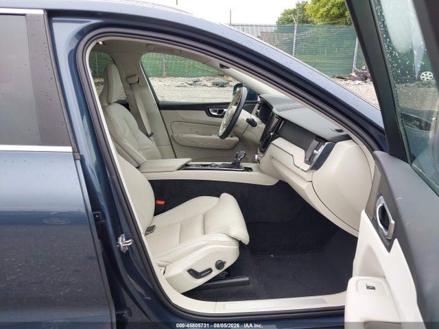 Aukcja sprzedaży 2021 Volvo Xc60 T5 Inscription, vin: YV4102RL9M1854902, numer aukcji: 45805731