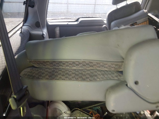 2000 Chrysler Grand Voyager Se მანქანა იყიდება აუქციონზე, vin: 1C4GJ44G0YB700076, აუქციონის ნომერი: 45805774