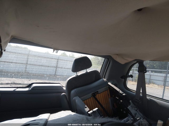 2000 Chrysler Grand Voyager Se მანქანა იყიდება აუქციონზე, vin: 1C4GJ44G0YB700076, აუქციონის ნომერი: 45805774