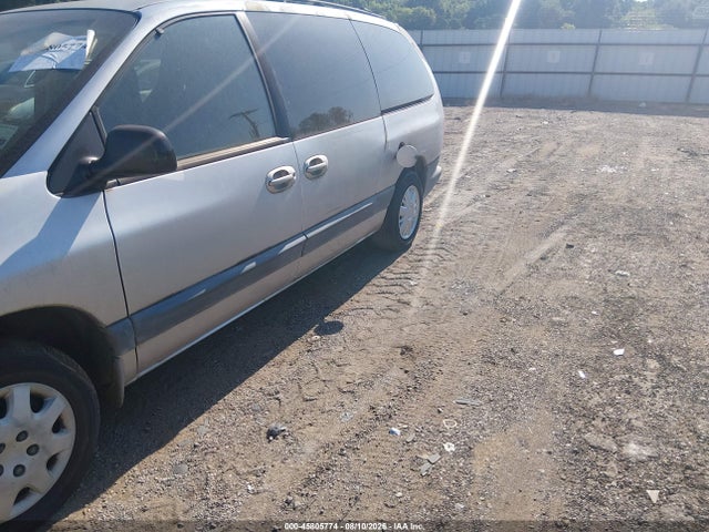 2000 Chrysler Grand Voyager Se მანქანა იყიდება აუქციონზე, vin: 1C4GJ44G0YB700076, აუქციონის ნომერი: 45805774