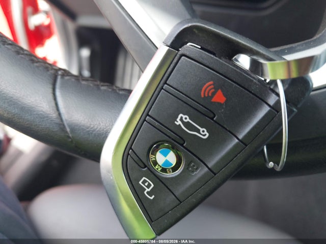 45805784 :رقم المزاد ، 3MW5R7J00N8C65708 vin ، 2022 Bmw 330i Xdrive مزاد بيع