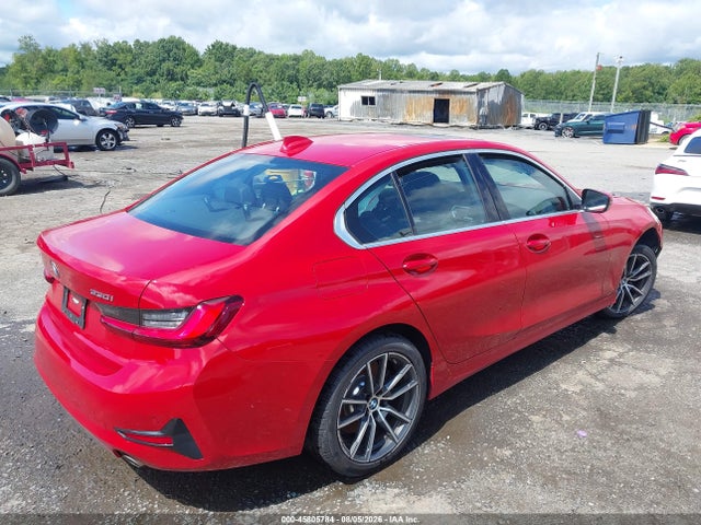 45805784 :رقم المزاد ، 3MW5R7J00N8C65708 vin ، 2022 Bmw 330i Xdrive مزاد بيع