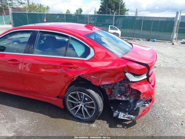 45805784 :رقم المزاد ، 3MW5R7J00N8C65708 vin ، 2022 Bmw 330i Xdrive مزاد بيع