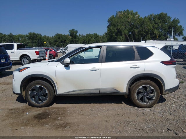 JN8BT3BB5SW162890 Nissan Rogue Sv Intelligent Awd