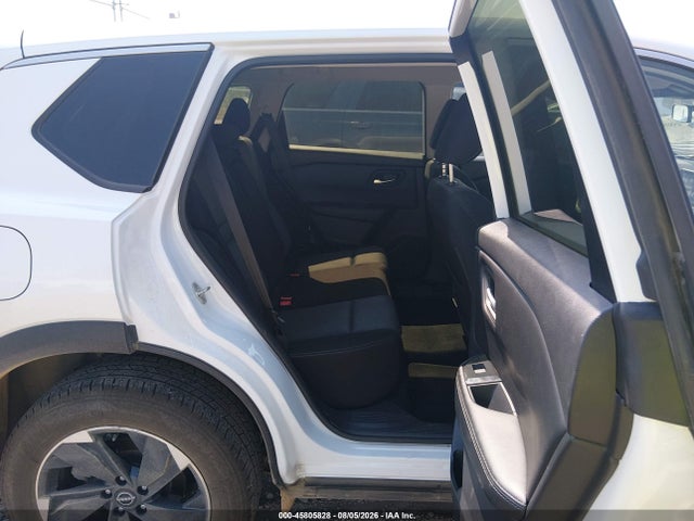 JN8BT3BB5SW162890 Nissan Rogue Sv Intelligent Awd