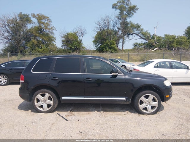 2005 Volkswagen Touareg V8 მანქანა იყიდება აუქციონზე, vin: WVGZM77L65D068125, აუქციონის ნომერი: 45805845