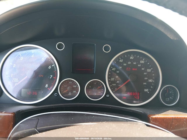2005 Volkswagen Touareg V8 მანქანა იყიდება აუქციონზე, vin: WVGZM77L65D068125, აუქციონის ნომერი: 45805845
