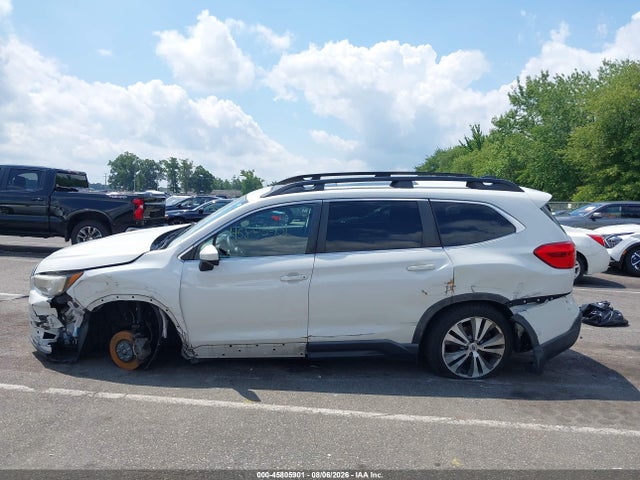 Продажа на аукционе авто 2019 Subaru Ascent Premium, vin: 4S4WMAHD4K3477538, номер лота: 45805901