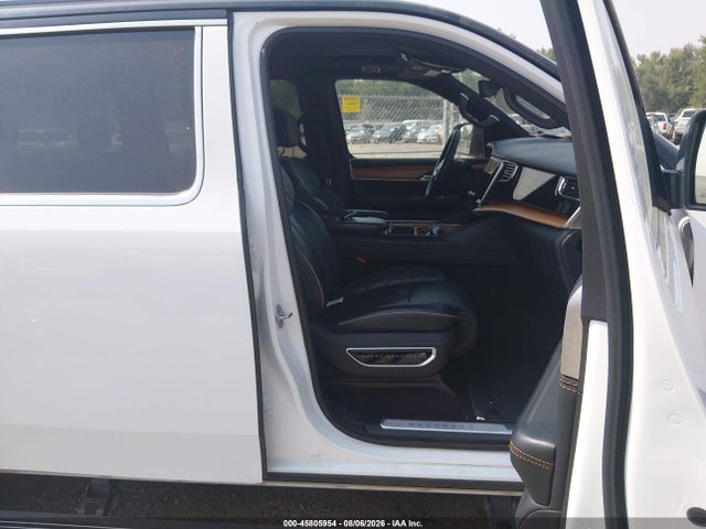 1C4SJSGPXRS171232 Jeep Grand Wagoneer L Series Iii 4x4