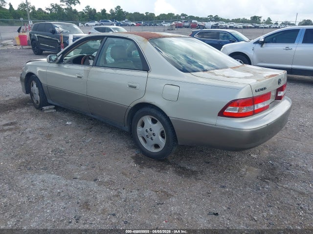 45805955 :رقم المزاد ، JT8BF28G010311612 vin ، 2001 Lexus Es 300 مزاد بيع