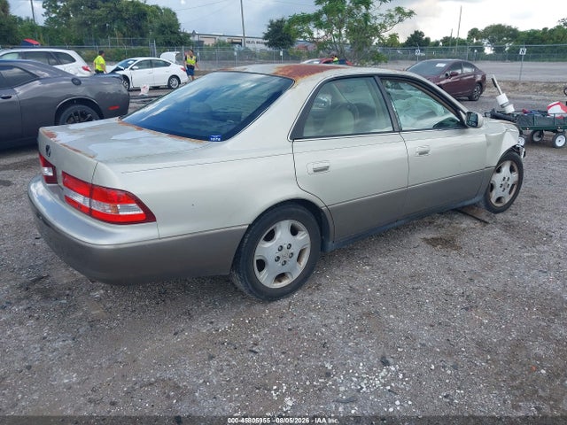45805955 :رقم المزاد ، JT8BF28G010311612 vin ، 2001 Lexus Es 300 مزاد بيع