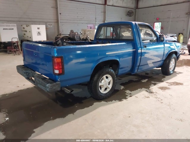 45805957 :رقم المزاد ، 1B7FL26X2PS266989 vin ، 1993 Dodge Dakota مزاد بيع