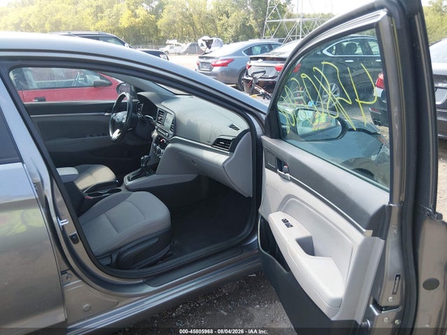 2019 Hyundai Elantra Value Edition მანქანა იყიდება აუქციონზე, vin: 5NPD84LF5KH454185, აუქციონის ნომერი: 45805968