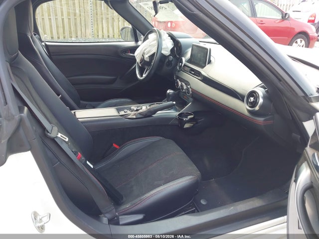 Продажа на аукционе авто 2020 Fiat 124 Spider Urbana, vin: JC1NFAEK5L0144987, номер лота: 45805983