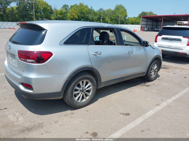 Продажа на аукционе авто 2019 Kia Sorento 3.3l Lx, vin: 5XYPG4A50KG519042, номер лота: 45806044